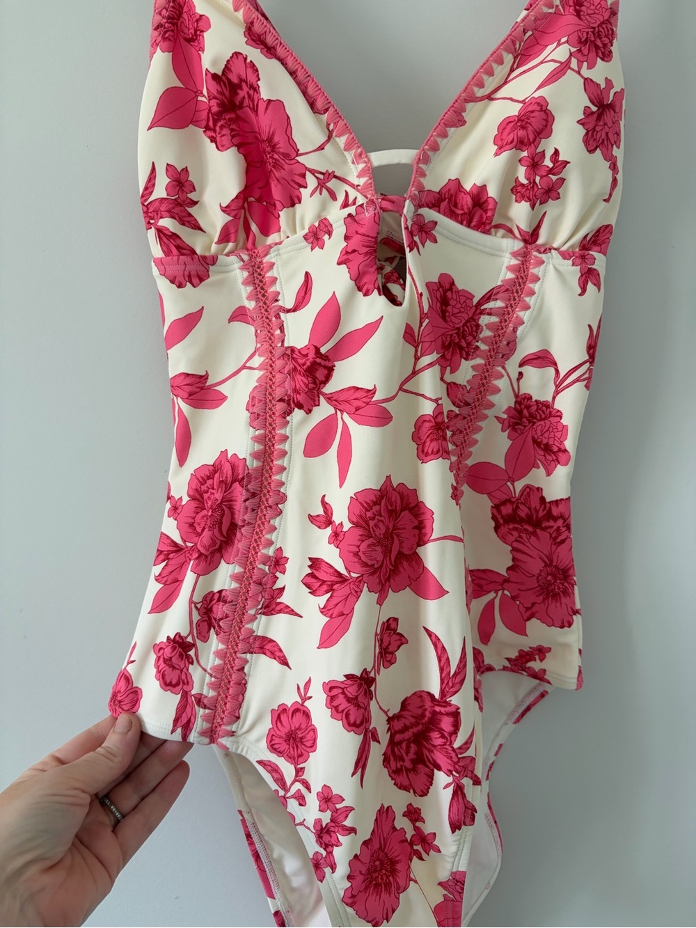 Cupshe Act of Self Love Beige Pink Floral Tie Back One Piece Swimsuit Medium - Picture 3 of 10
